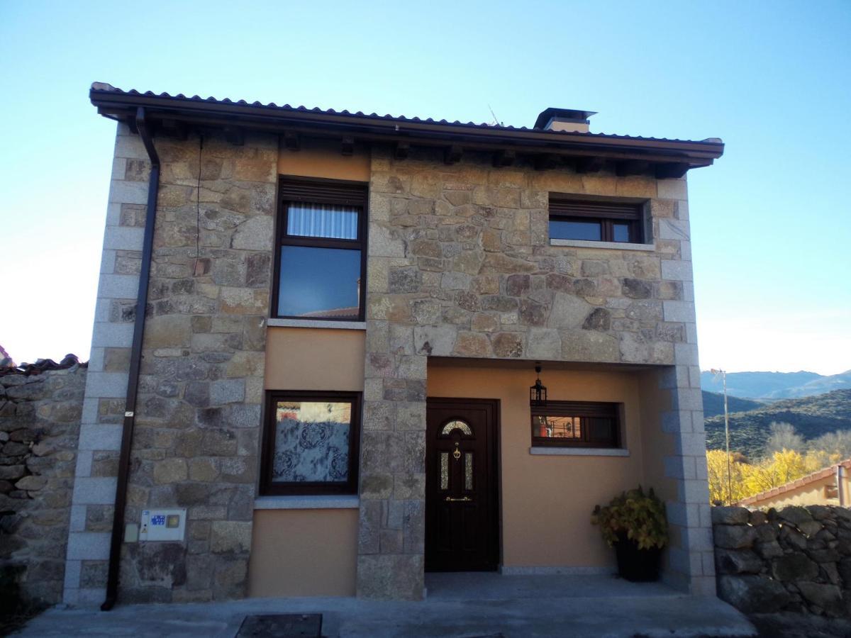 فيلا Pendan De Gredos San Martín del Pimpollar المظهر الخارجي الصورة